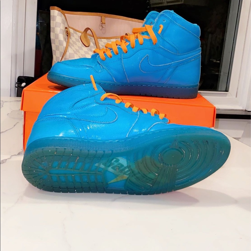 Jordan Gatorade ones light blue